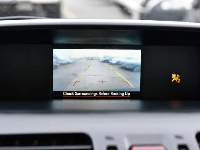 2015 Subaru Forester I Convenience in Cars & Trucks in Kitchener / Waterloo - Image 26