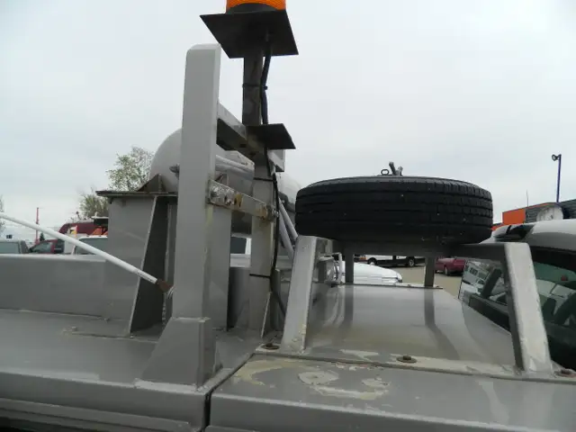 2008 GMC Sierra 3500 SERVICE TRUCK /ONLY 110 000 KMS  dans Autos et camions dans Ville d’Edmonton - Image 18