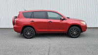 2010 TOYOTA RAV4 2.4L FWD —- FINANCEMENT MAISON DISPONIBLE AVEC ACOMPTE DE 3,300$ +tx--- Livraison p... (image 6)