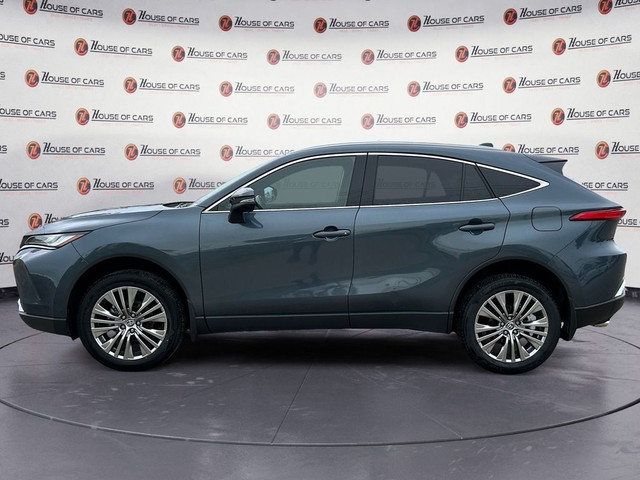 2024 Toyota Venza XLE / Heated Seat and Steering wheel / Hail Da in Cars & Trucks in Calgary - Image 2