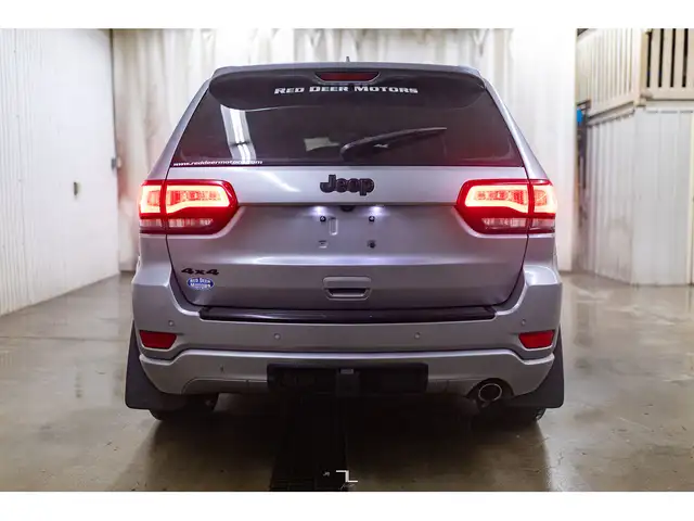 2017 Jeep Grand Cherokee 4x4 Altitude Leather Roof Nav BCam in Cars & Trucks in Grande Prairie - Image 9