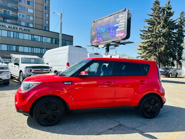 2016 KIA Soul Plus in Cars & Trucks in Edmonton - Image 4