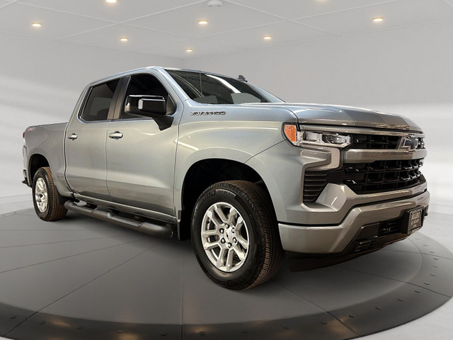 2023 Chevrolet Silverado 1500 RST CREW CAB CUIR 4X4 in Cars & Trucks in Laval / North Shore - Image 3