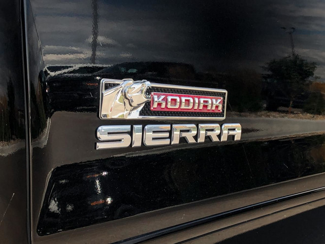 2016 GMC Sierra 1500 SLE in Cars & Trucks in Lethbridge - Image 3