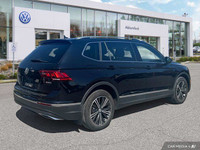 This Volkswagen Tiguan delivers a Intercooled Turbo Regular Unleaded I-4 2.0 L/121 engine powering t... (image 4)