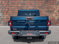 This Jeep Gladiator delivers a Regular Unleaded V-6 3.6 L/220 engine powering this Automatic transmi... (image 3)