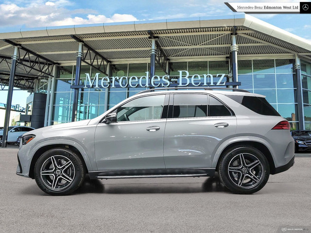 2025 Mercedes-Benz GLE 450 4MATIC SUV - Exclusive & Pinnacle Tri in Cars & Trucks in Edmonton - Image 3