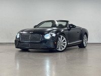 La Bentley Continental GT Convertible Speed 2023 est une voiture de grand tourisme de luxe équipée d... (image 1)