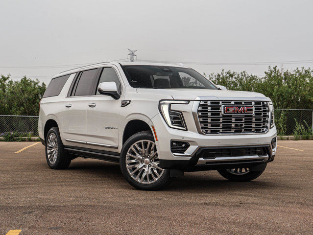 2025 GMC Yukon XL Denali in Cars & Trucks in Strathcona County - Image 2