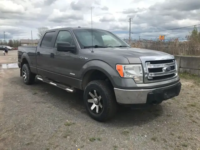 2013 Ford F-150 4X4 SuperCrew 145" XLT | 3.5 ECOBOOST in Cars & Trucks in City of Toronto - Image 3
