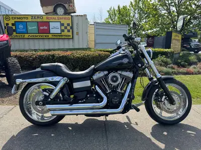 WE SHIP EVERYWHERE ~ EASY FINANCING OPTIONS ~ WE TAKE TRADES ??Parts ?Sales ?Service ?? Vancouver ?...