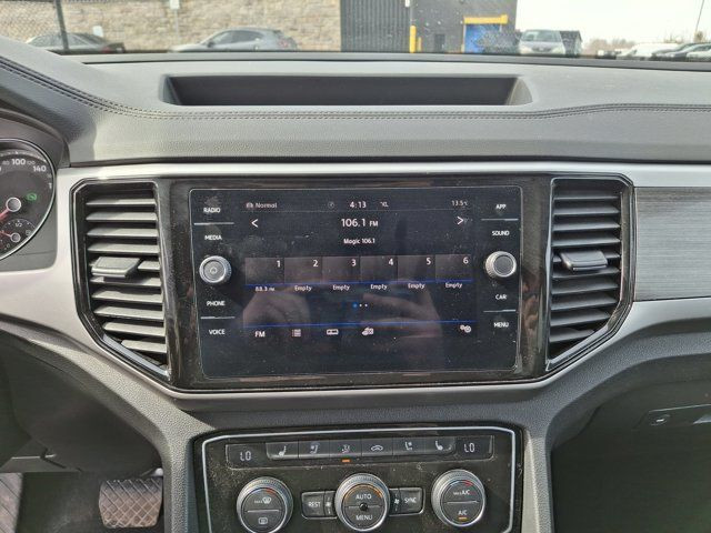 2021 Volkswagen Atlas Highline AWD | Leather | Pano Sunroof in Cars & Trucks in Guelph - Image 4