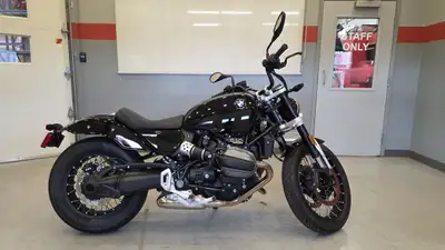Cruiser with a boxer heart: The air/oil cooled boxer twin delivers a smooth, torquey ride tailored t...
