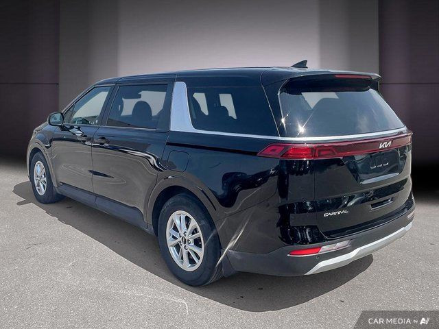 2023 Kia Carnival LX in Cars & Trucks in Cambridge - Image 4