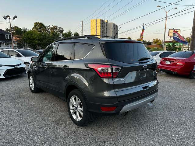 2017 Ford Escape SE | FWD in Cars & Trucks in City of Toronto - Image 4