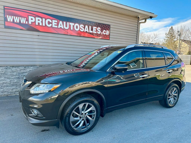  2016 Nissan Rogue AWD SL - HEATED LEATHER - ROOF - NAV - CAMERA in Cars & Trucks in Fredericton