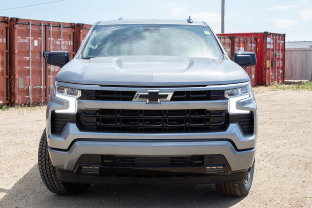 2025 Chevrolet Silverado 1500 Crew RST 4WD in Cars & Trucks in Edmonton - Image 3