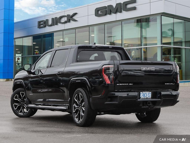 2025 GMC Sierra EV Denali in Cars & Trucks in London - Image 4