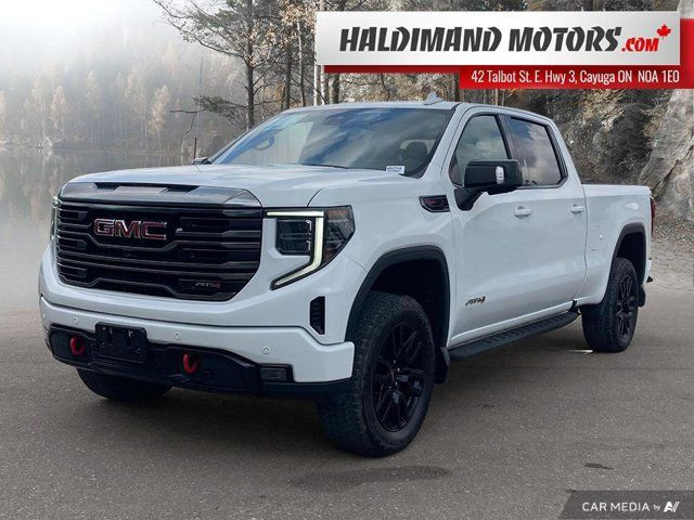 2022 GMC Sierra 1500 AT4 in Cars & Trucks in Hamilton