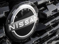 Engine: 1.6L 4cyl. L/100Km City: 8.4 L/100Km Hwy: 6.9 Safety Equipment Side Impact Beams Dual Stage... (image 7)