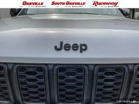 4WD / 4X4 1 Owner Clean Carfax No Reported Accidents Heated Seats 20 x 8.0 Gloss Black Rims Android... (image 8)