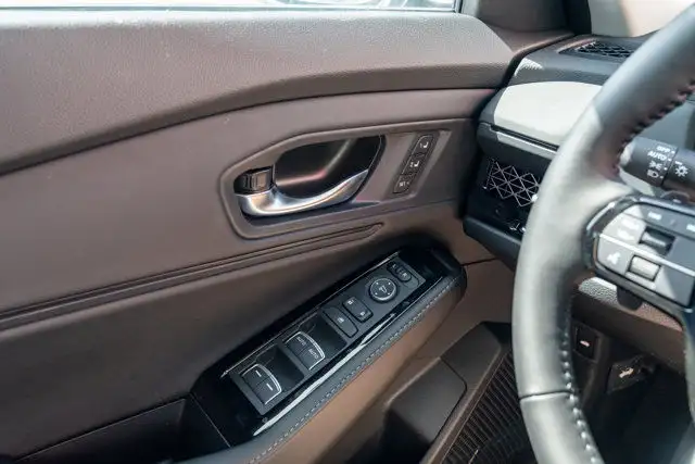 2025 Honda Accord Hybrid Touring dans Autos et camions dans Ville d’Edmonton - Image 19