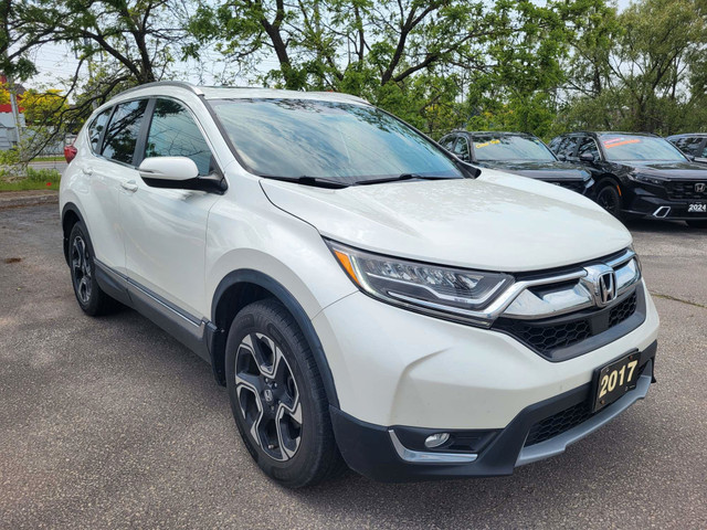 2017 Honda CR-V Touring SAFETY CERTIFIED in Cars & Trucks in Markham / York Region - Image 4