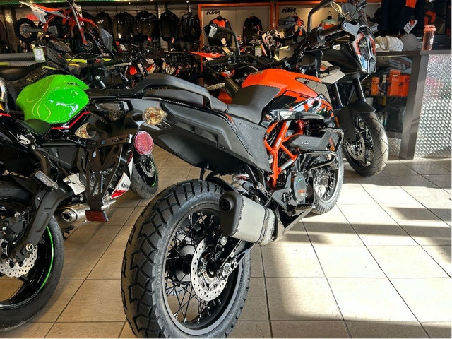  2024 KTM 390 Adventure Taux 0.99% 36 Mois, 3.99% 60 Mois in Street, Cruisers & Choppers in Sherbrooke - Image 4