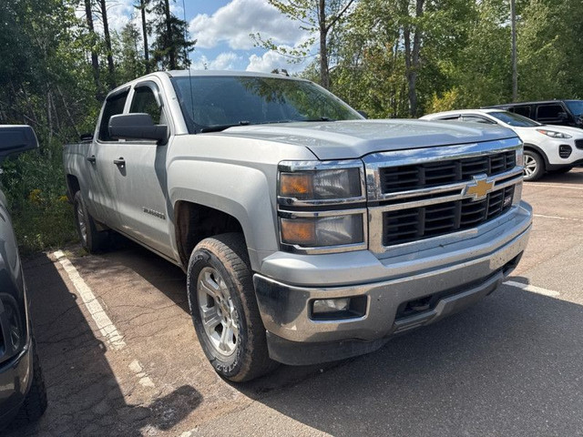 2014 Chevrolet Silverado 1500 LT w/2LT - Bluetooth in Cars & Trucks in Moncton - Image 2