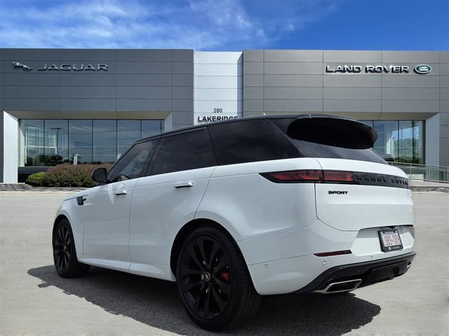 2023 Land Rover Range Rover Sport Dynamic SE 3.0L I6T MHEV (P400 in Cars & Trucks in Oshawa / Durham Region - Image 3