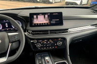 Loaded Luxe . . . 2.0 L 4 Cyl Engine Vehicle Options: Leather Interior, Rear Back Up Camera, Heated... (image 5)