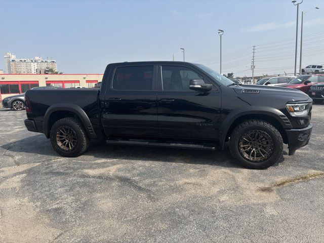 2022 Ram 1500 SPORT**4X4**CREW**12 INCH SCREN**NAV**AFTERMARKET in Cars & Trucks in Mississauga / Peel Region - Image 4