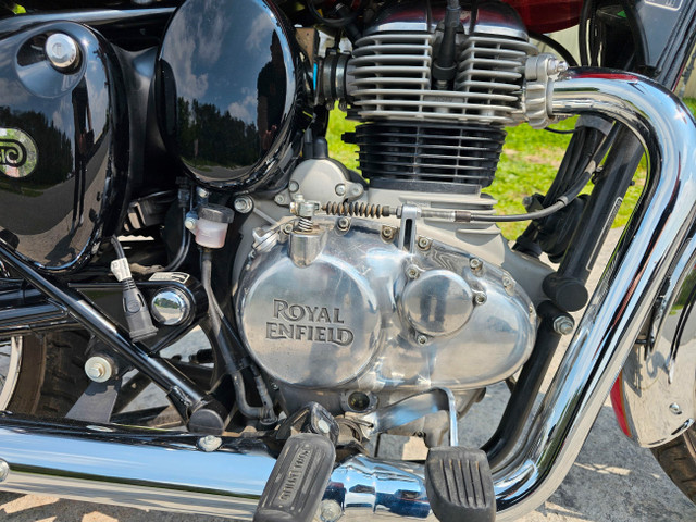 2022 Royal Enfield CLASSIC 350 in Other in Peterborough - Image 4