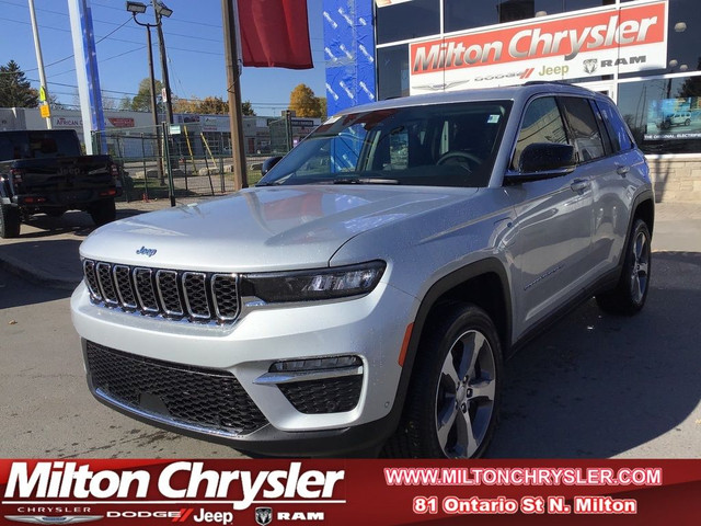 2022 Jeep Grand Cherokee 4xe REAR SEAT VIDEO, LUXURY TECH GRP in Cars & Trucks in Oakville / Halton Region
