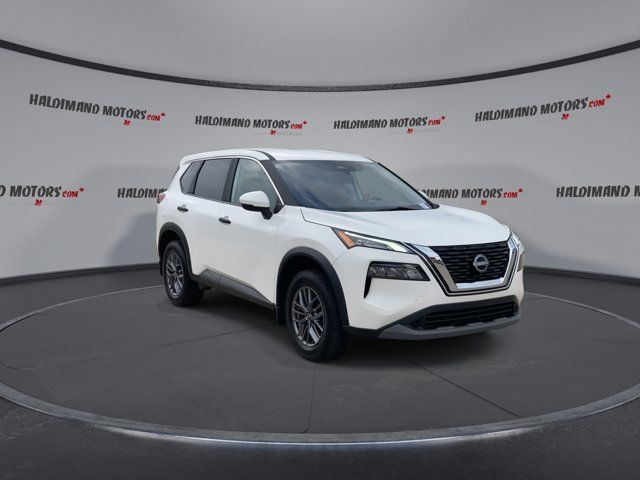 2023 Nissan Rogue in Cars & Trucks in Hamilton - Image 2