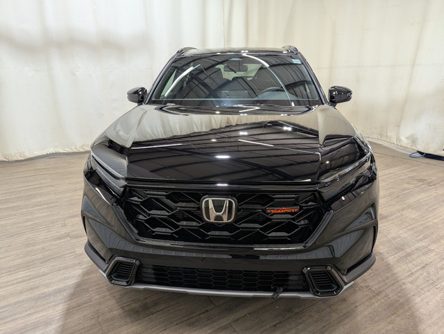2026 Honda CR-V Hybrid TrailSport in Cars & Trucks in Calgary - Image 2