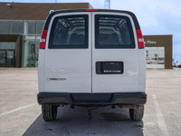 *4G LTE, Easy Clean Floors, Rear Vision Camera, Power Windows, Power Doors! * Haul your big payload... (image 4)