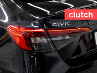 NO ACCIDENTS / CLEAN CARFAX / 1 OWNER / Auto Dimming Rearview Mirror, Front Heated Seats, Rear Heate... (image 9)