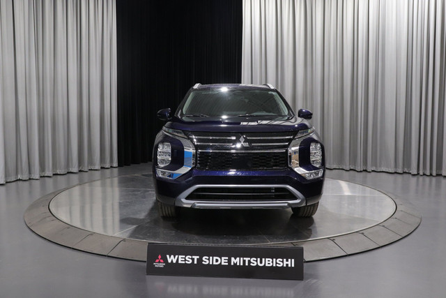 2025 Mitsubishi Outlander SE in Cars & Trucks in Edmonton - Image 2