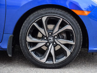 **MARKET VALUE PRICING**, Black w/Cloth Seat Trim, 4-Wheel Disc Brakes, 8 Speakers, ABS brakes, Air... (image 4)
