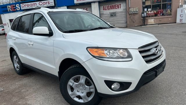 2012 Hyundai Santa Fe GL in Cars & Trucks in Oakville / Halton Region - Image 2