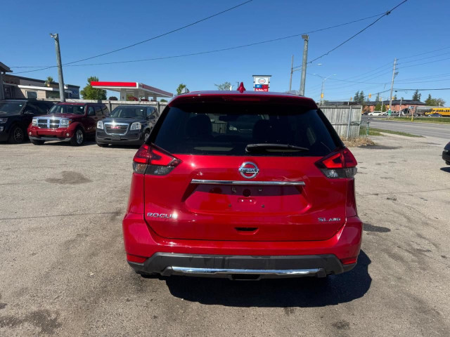 2017 Nissan Rogue AWD, SL, LOADED, LEATHER, CERTIFIED in Cars & Trucks in London - Image 4