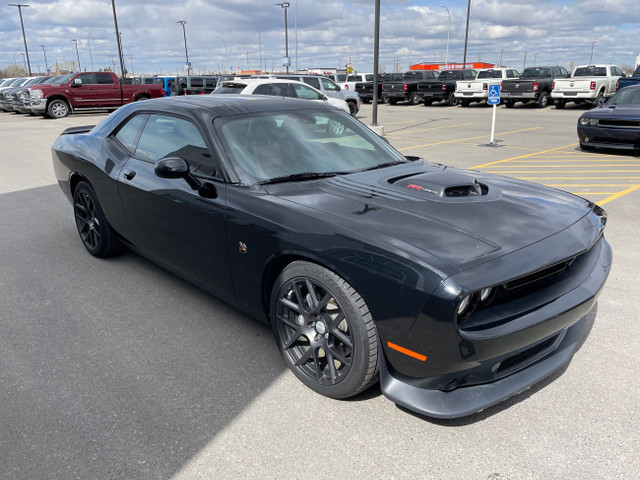 2016 Dodge Challenger R/T Scat Pack 6.4L V8 SRT HEMI | R/T SH... in Cars & Trucks in Lethbridge - Image 4