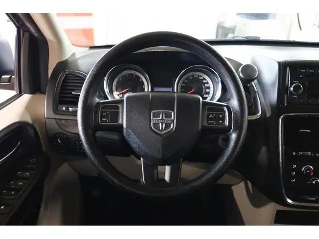 2013 Dodge Grand Caravan SXT - 7PASS|POWER SLIDING DOOR|REMOTE S in Cars & Trucks in City of Toronto - Image 17