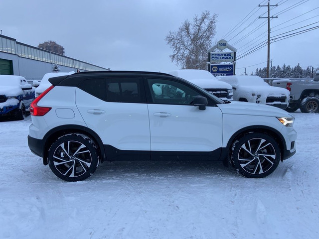  2020 Volvo XC40 T5 AWD R-Design in Cars & Trucks in Calgary - Image 4