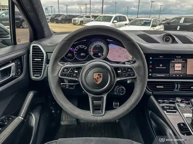 2023 Porsche Cayenne GTS | PREMUIM PKG | MATRIX HEADLIGHTS dans Autos et camions dans Comté de Strathcona - Image 23