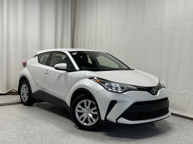 2022 Toyota C-HR LE AWD - Backup Camera, Lane Departure Warning in Cars & Trucks in Strathcona County - Image 2
