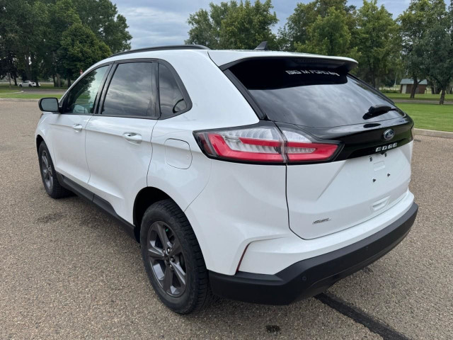 2023 Ford Edge in Cars & Trucks in Medicine Hat - Image 3