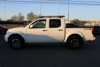 ACCIDENT FREE WELL MAINTAINED Built to Roam. Ready for Anything. The 2019 Nissan Frontier is your ti... (image 3)