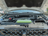 Cooled Seats, Heavy-Duty Trailer Tow Package! Stylish and luxurious with a presence like no other, t... (image 8)